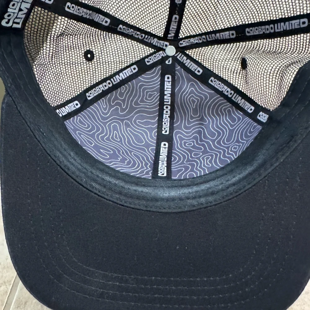 High End Gray & Black Colorado Limited Hiking Men’s OS SnapBack Trucker Hat